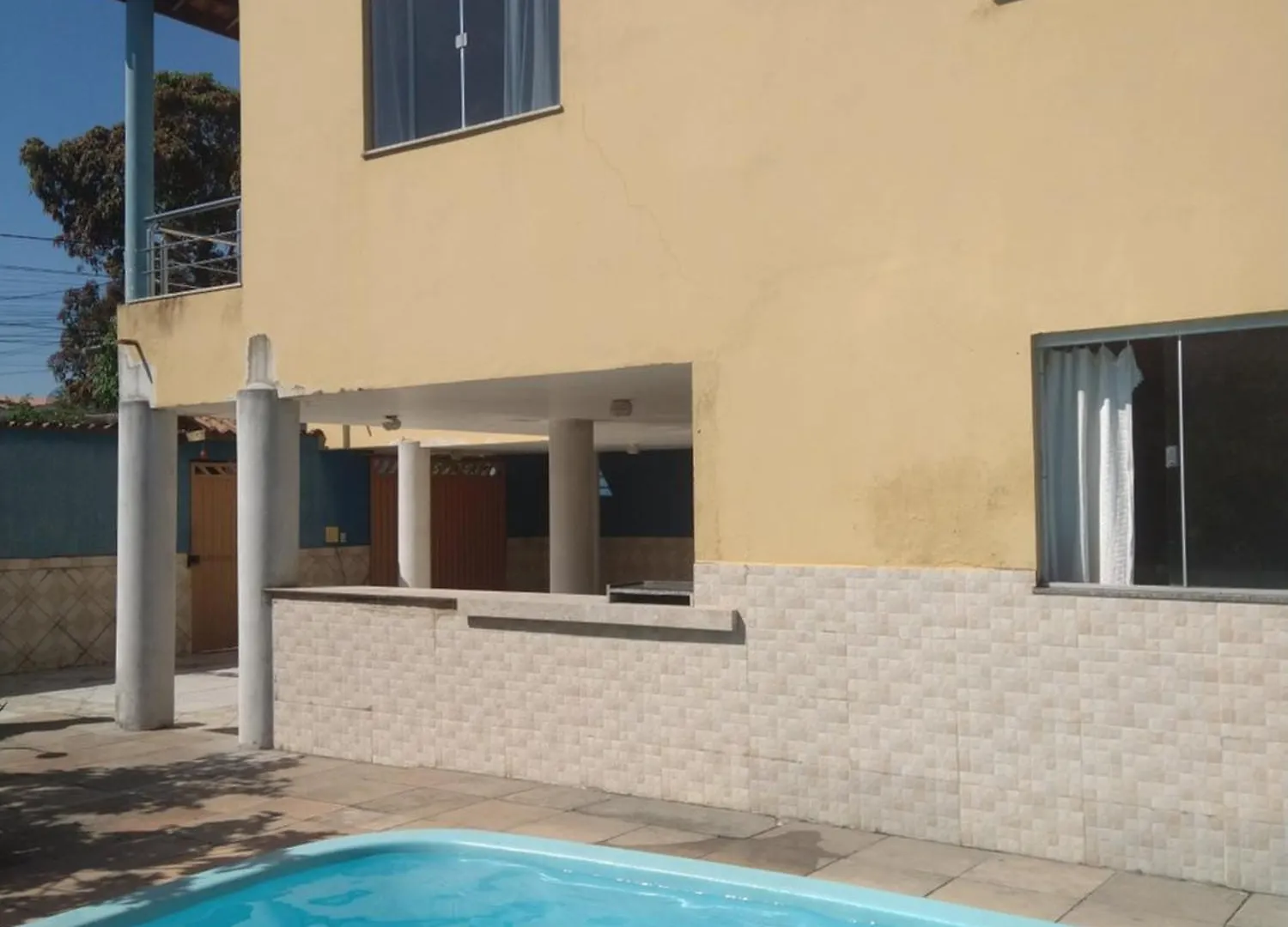 Casa Com Piscina contacts